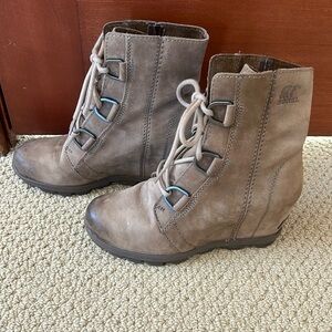 Sorel Hombre Wedge Booties
